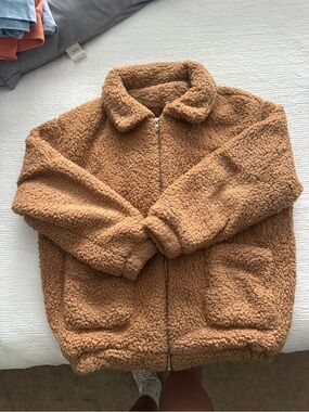 Cozy Sherpa Zip-Up Jacket in Camel